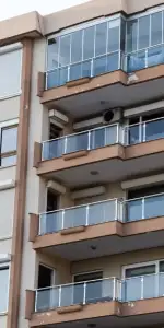 Tuzla’da Site Bloğunda Genç Kadın Hayatını Kaybetti