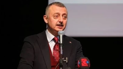 Kocaeli Büyükşehir Belediye Başkanı Tahir Büyükakın'ın Kayınpederi Burhan Koca Hayatını Kaybetti