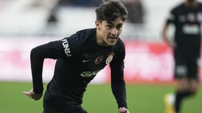 Galatasaray, Ali Turap Bülbül'e Uzun Vadeli Profesyonel Sözleşme İmzaladı