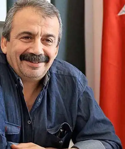 Sırrı Süreyya Önder kalp krizi mi geçirdi, Öldü mü, Sağlık Durumu Nedir, Hangi Hastahane'de!